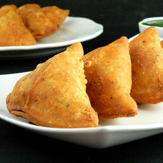 Crispy Party Punjabi Samosa