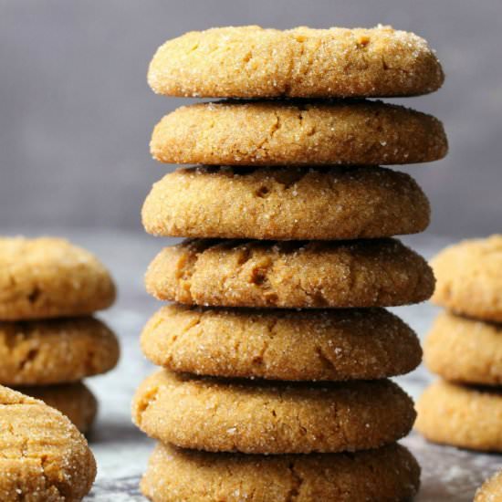 Vegan Molasses Cookies