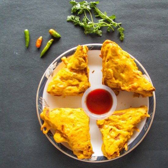 Stuffed Aloo Bread Pakora