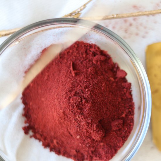 Homemade beetroot powder