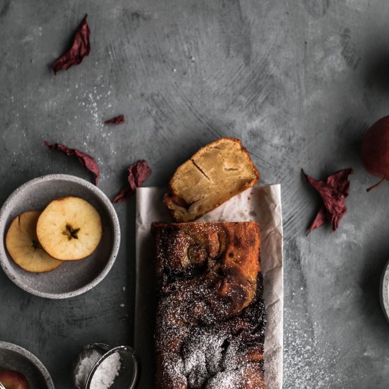 APPLE CINNAMON BABKA