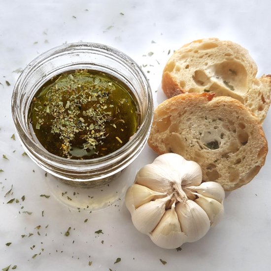 Garlic Dipping Oil