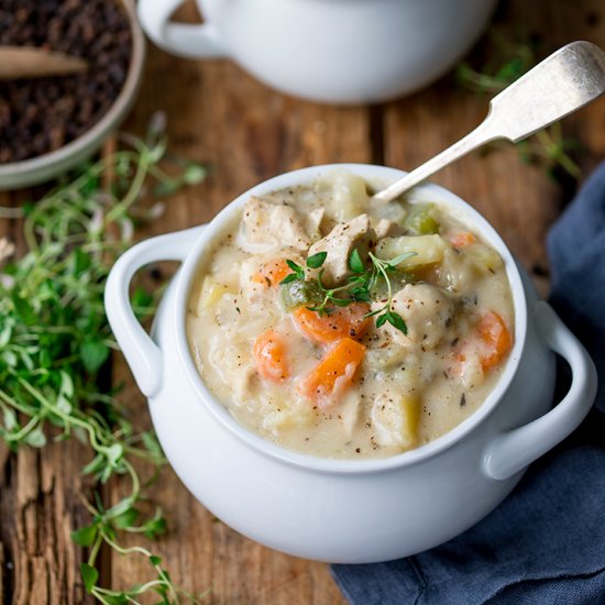 Chicken pot pie soup