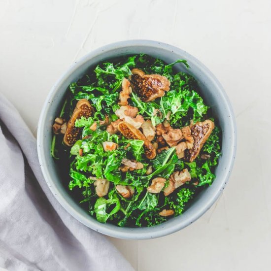 Vegan Kale Salad with Walnuts