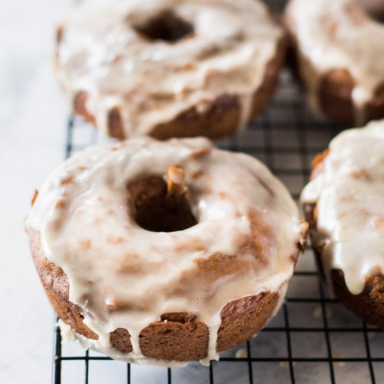 Gingerbread latte donuts