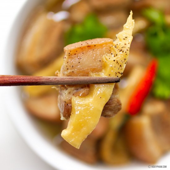 Caramel Pork Belly & Bamboo Shoots