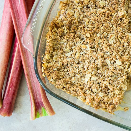 Rhubarb and Apple Crumble