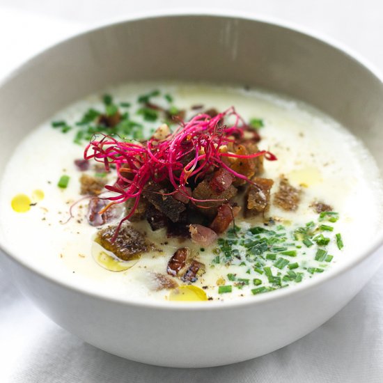 Cheese soup with walnut croutons