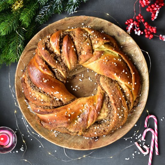 Walnut chocolate babka wreath