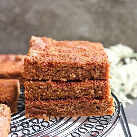 Paleo Snickerdoodle Blondies