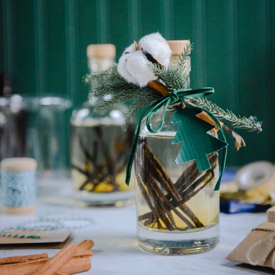 Homemade Vanilla Extract