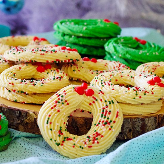 Spritz Wreath Cookies