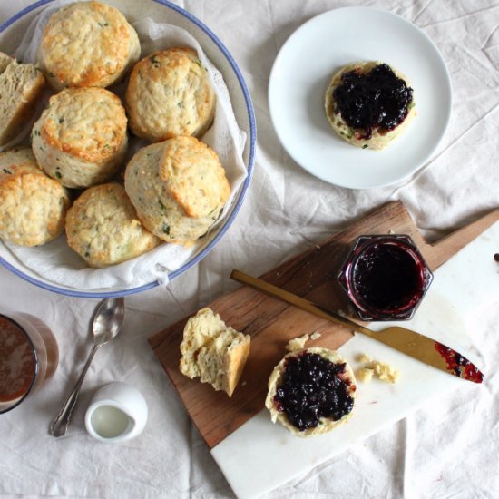 Cheese scones with cherry chutney