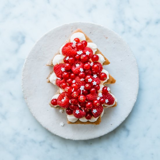 Banana Bread Christmas Tree Cake