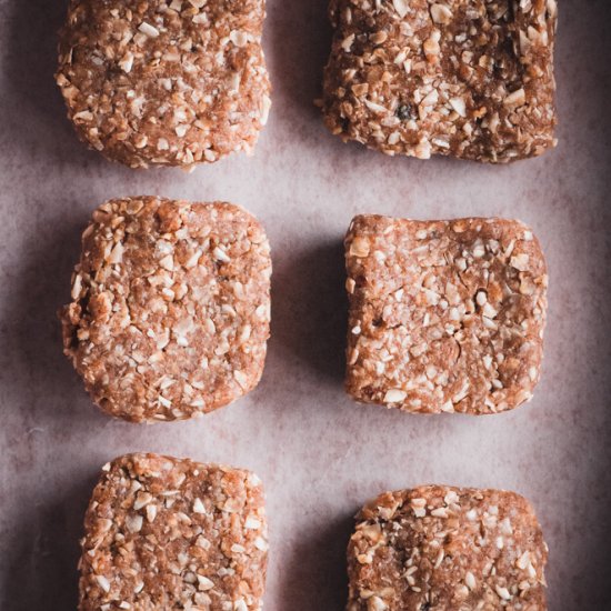 No Bake Cinnamon Maca Bars