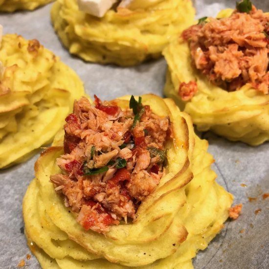 Spicy Tuna Potatoes Nests