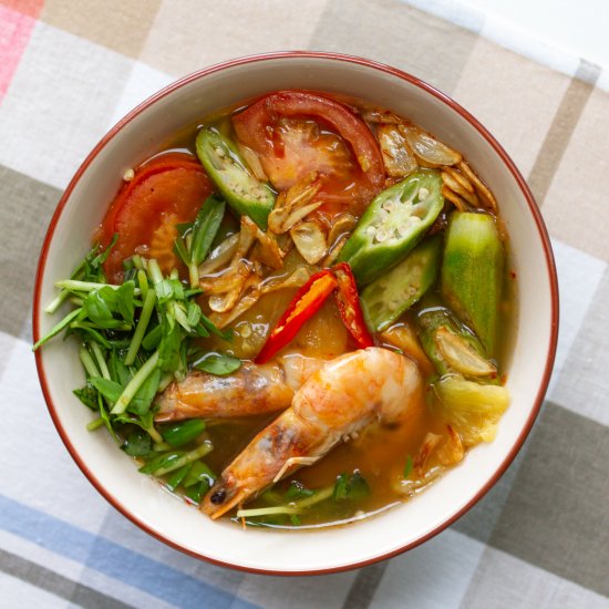 Vietnamese Sweet & Sour Shrimp Soup