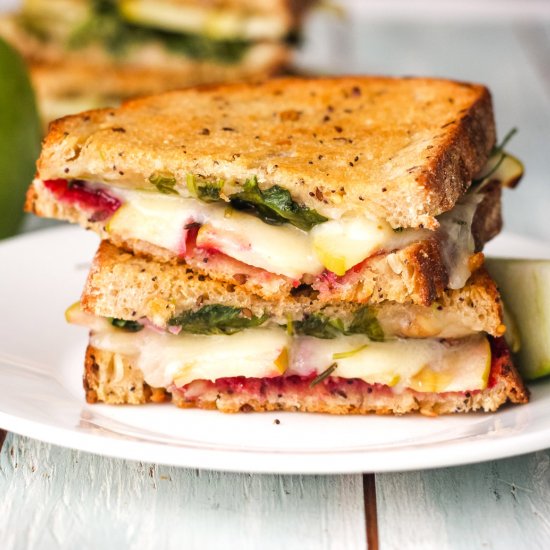 Apple and Havarti Grilled Cheese