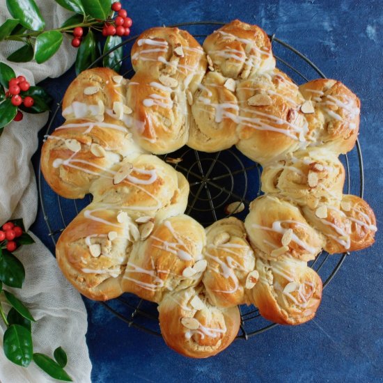 Heavenly Swedish almond coffeecake