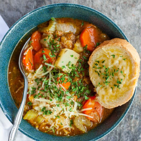 Instant Pot Lentil Soup