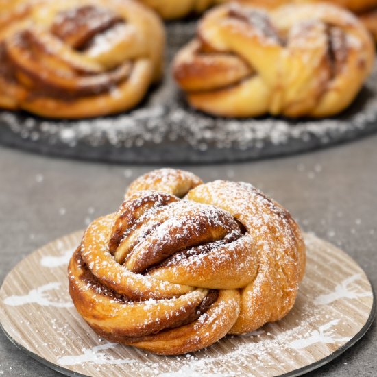 Nutella Babka Buns