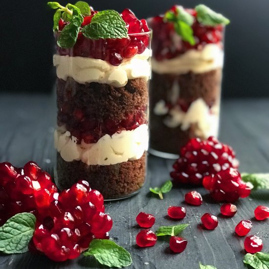 No-Bake Pomegranate Cheesecake