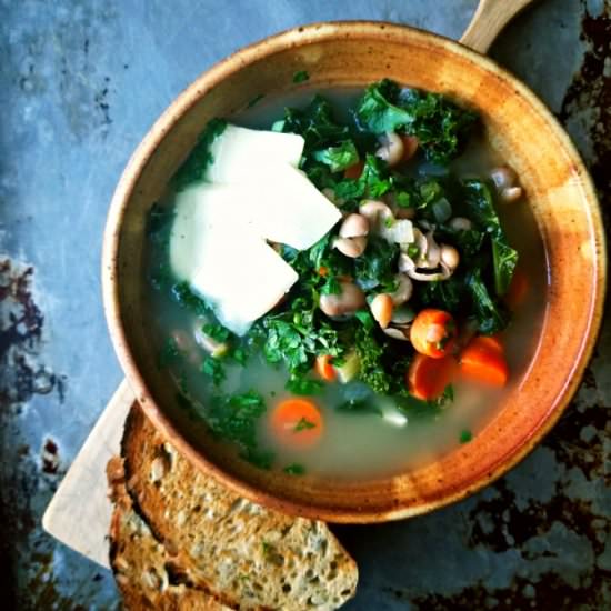 Pinto Bean & Kale Soup