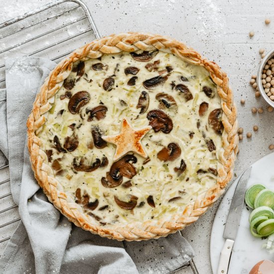 MUSHROOMS LEEK QUICHE