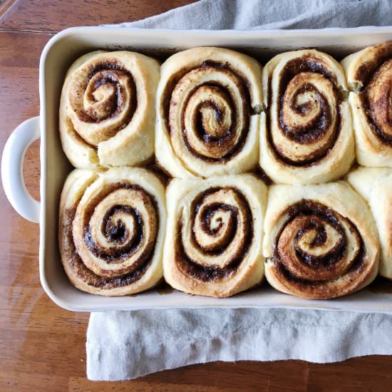 Chai Spice Cinnamon Rolls