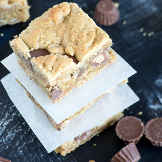 Reese’s Peanut Butter Oatmeal Bars