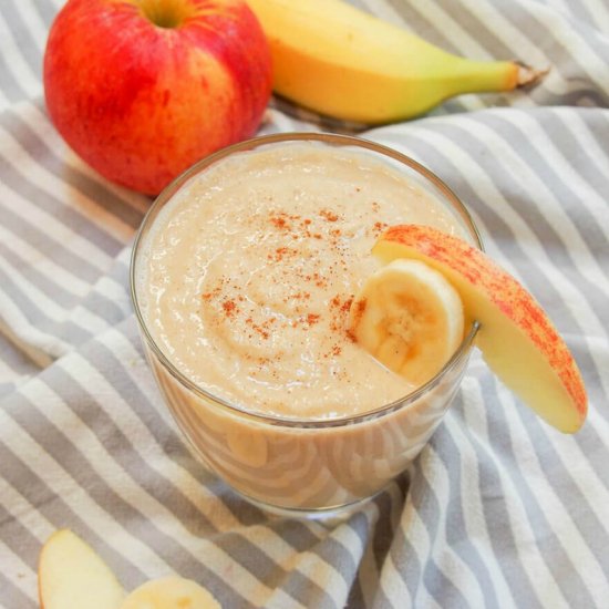 Apple banana smoothie