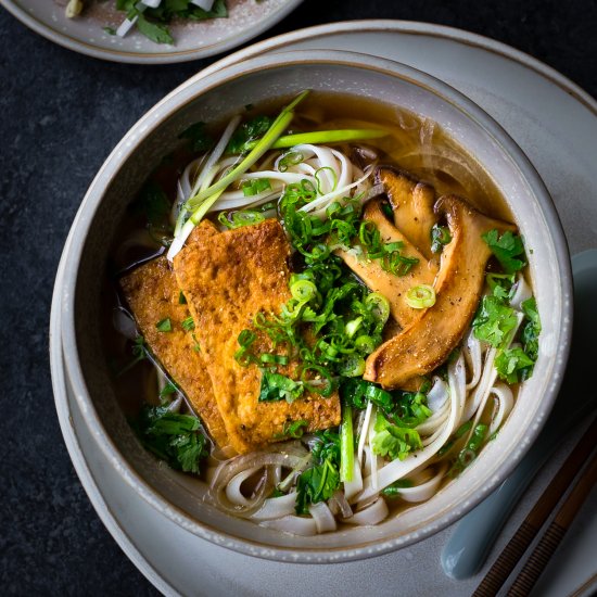 Vietnamese Vegan Pho Noodle Soup