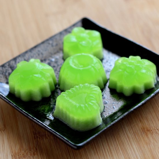 Pandan Coconut Milk Jelly