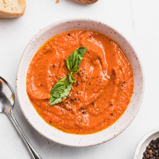 Easy and Healthy Tomato Soup