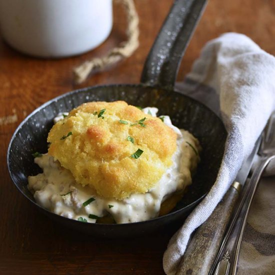 Low Carb Biscuits and Gravy