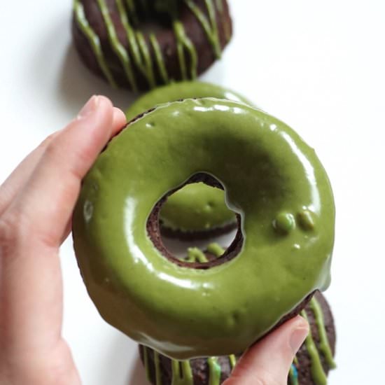 Baked Chocolate Matcha Donuts