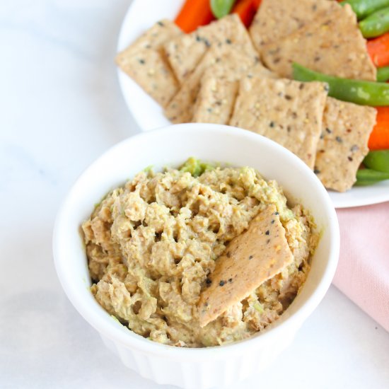 Tuna Salad with Avocado and Lemon