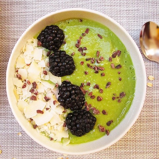 Papaya Spinach Green Smoothie Bowl