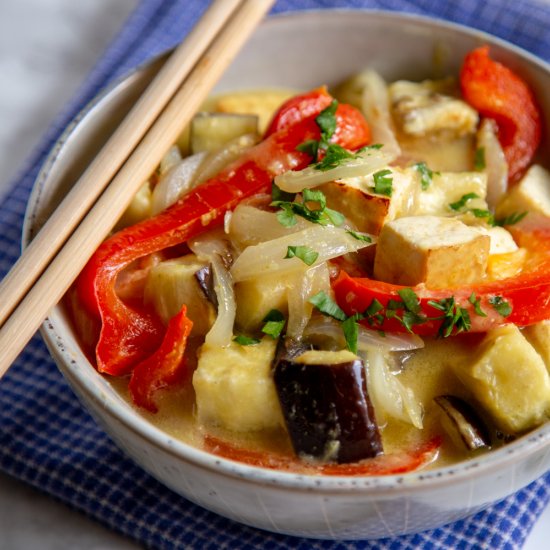 Vegan Thai Green Curry Tofu