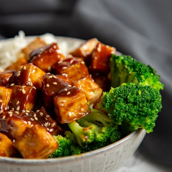 Tofu with Peanut Sauce