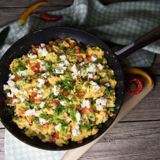 Scrambled eggs with peppers