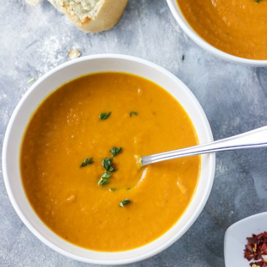 Easy Carrot Leek Soup