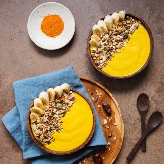 Turmeric Golden Milk Smoothie Bowl