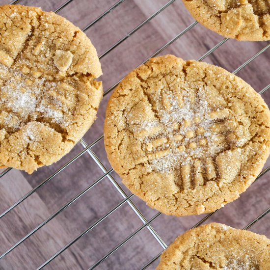 Easy Peanut Butter Cookies