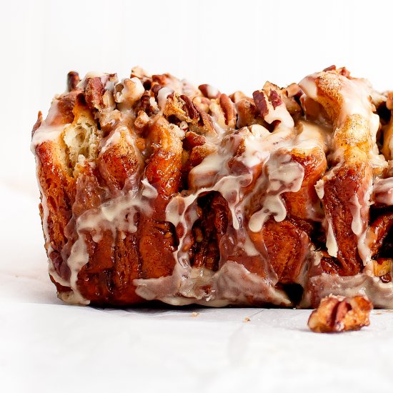 Maple Pecan Pull-Apart Bread