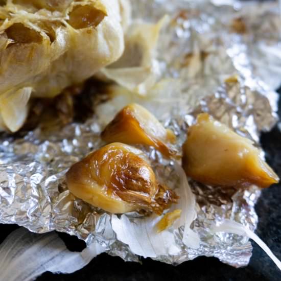 Roasted Garlic and Storage Methods