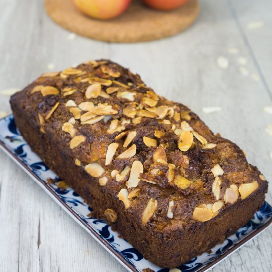 Apple Cinnamon Bread