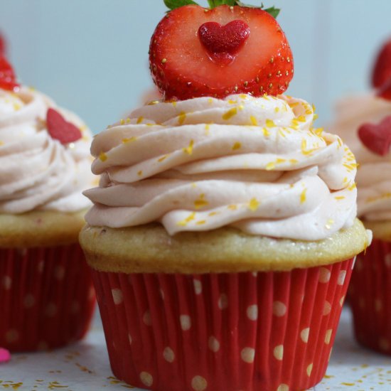 Strawberry Lover Cupcakes