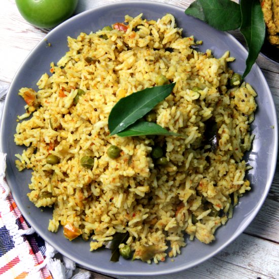 Tomatillo Rice