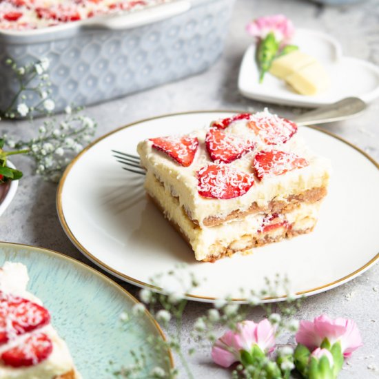 Strawberry Tiramisu